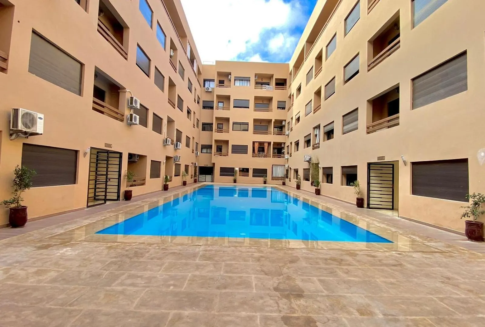 Contactos de Studio Au Centre Ville De Marrakech Avec Piscine